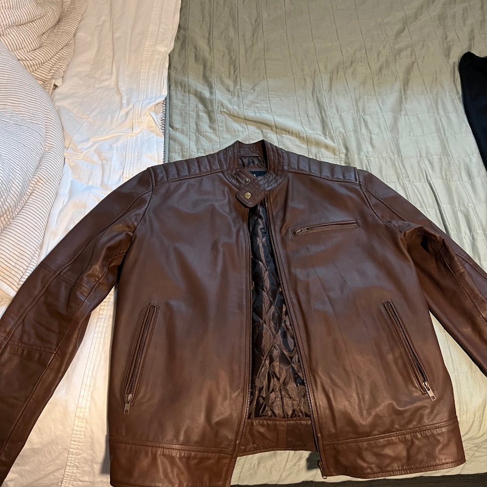 Men’s Leather Jacket: Jacket Maker